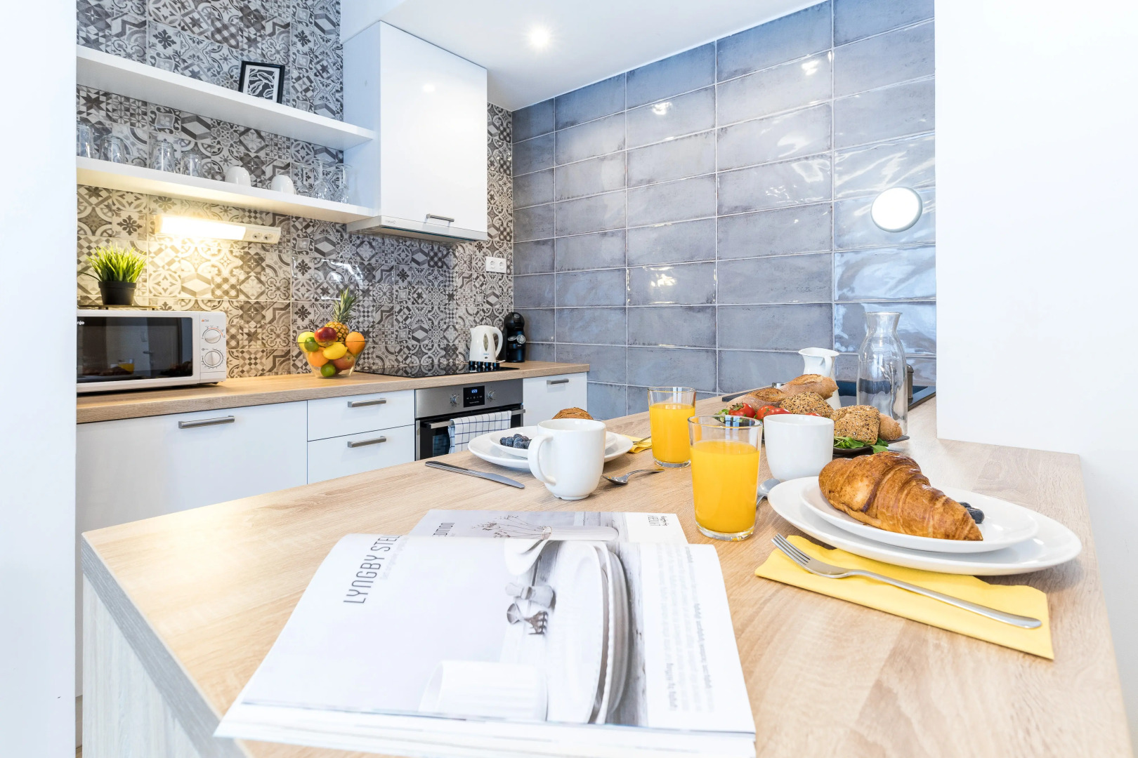 Photo - Vagabond Corvin