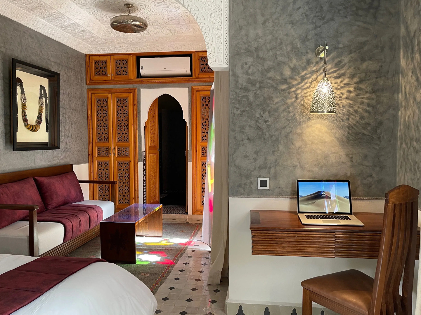 Photo - Riad Shajara