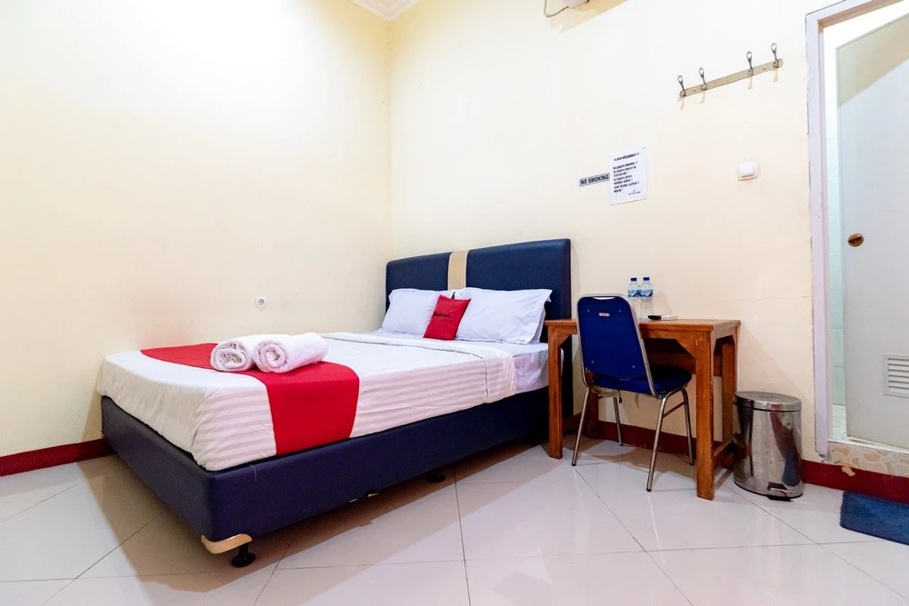 Photo - RedDoorz near Kelapa Gading