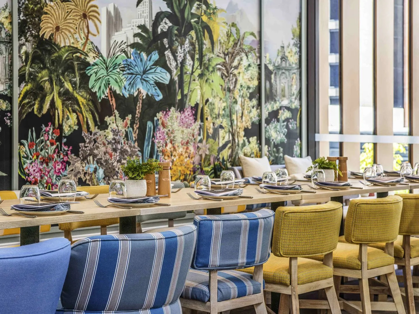 Foto - The Adnate Perth - Art Series