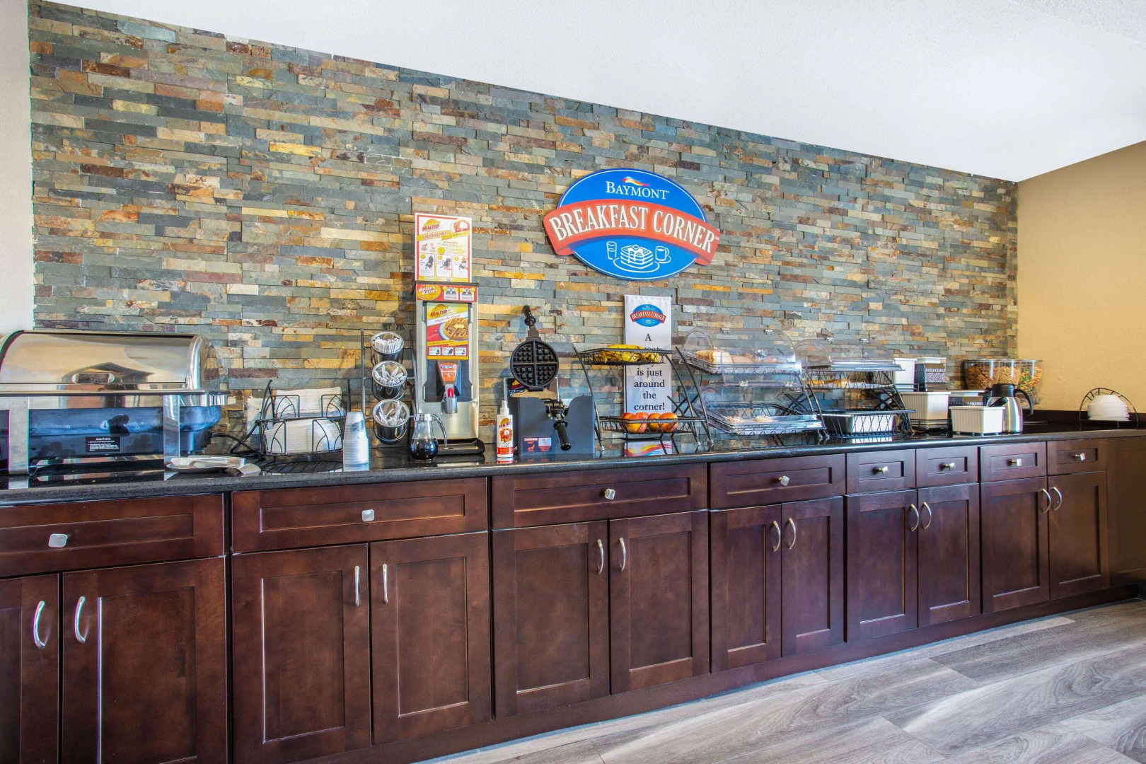 Photo - Baymont by Wyndham Joliet