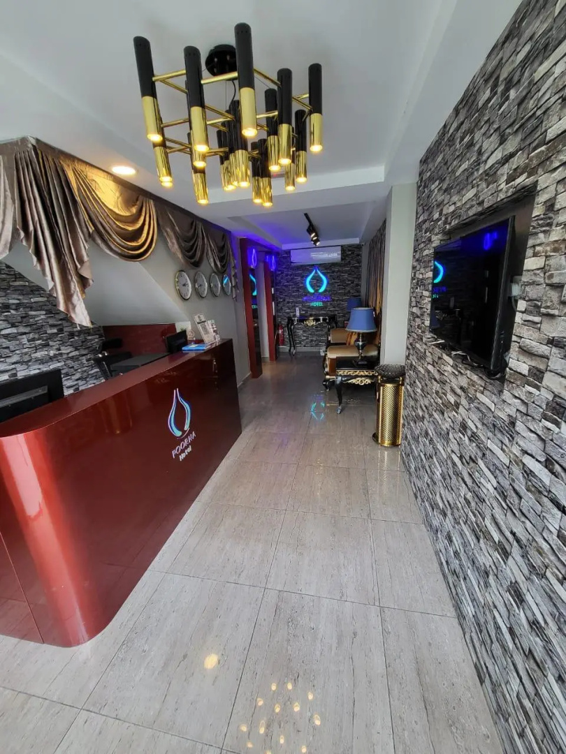 Foto - Poorna Hotel