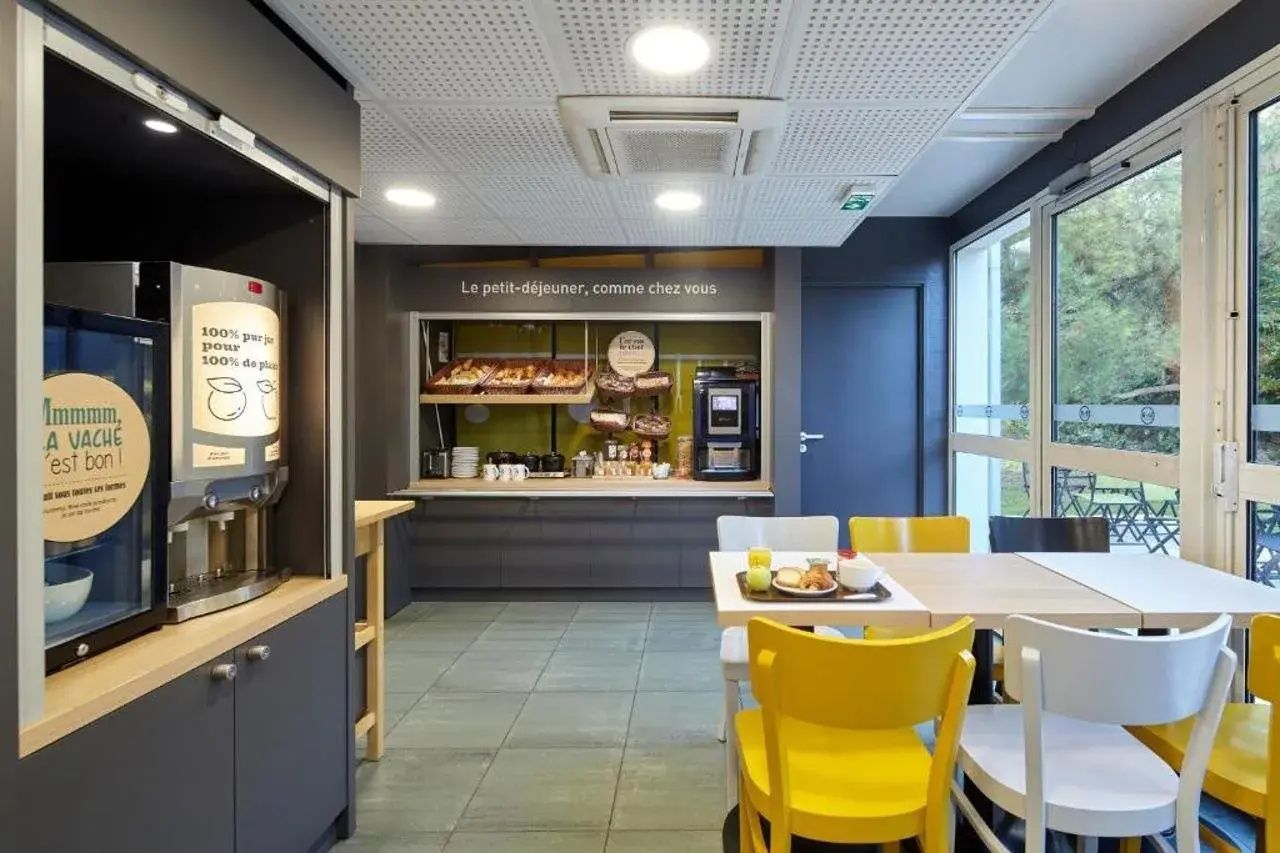 Foto - B&B HOTEL Evry Lisses (2)