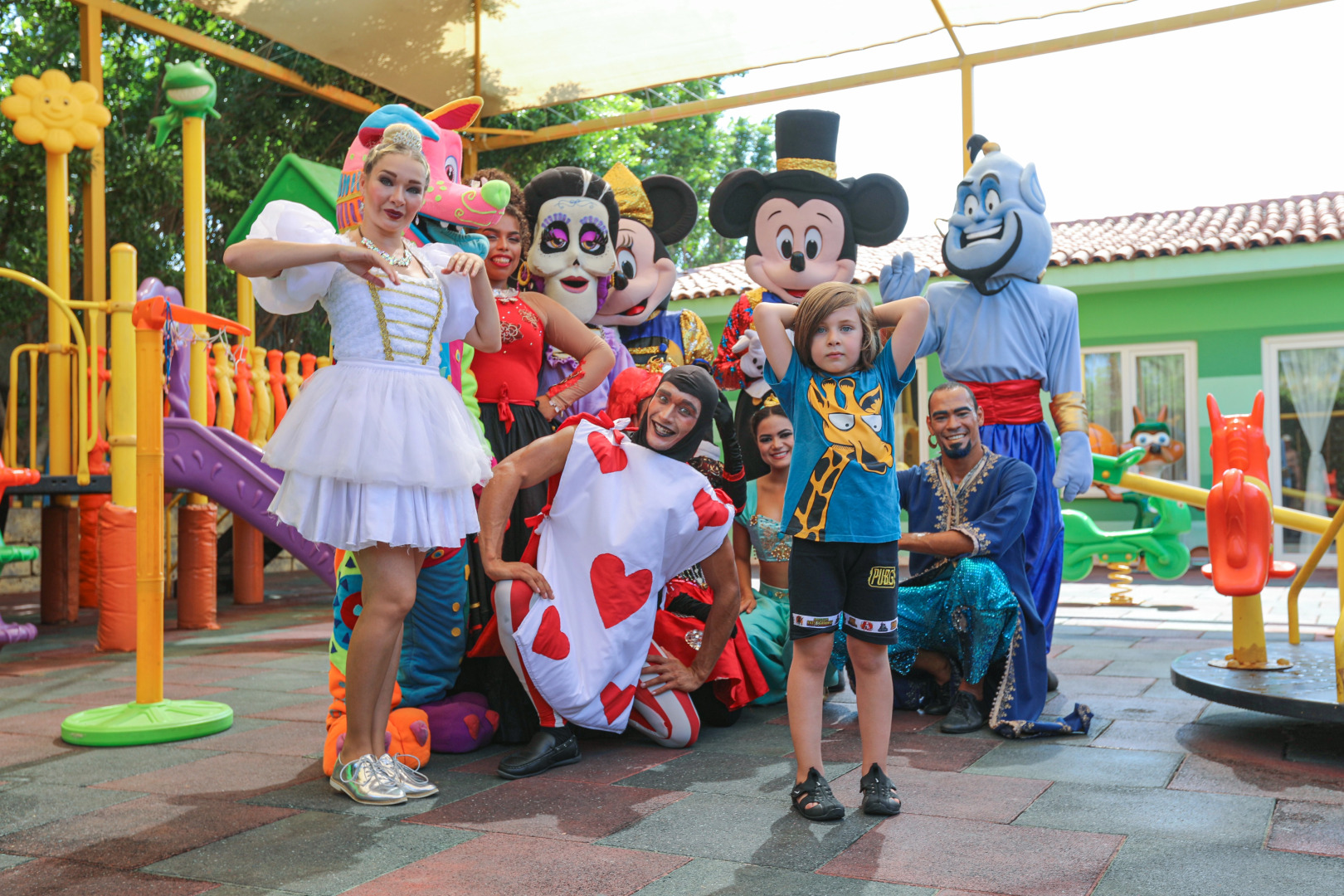 Photo - Sherwood Exclusive Lara