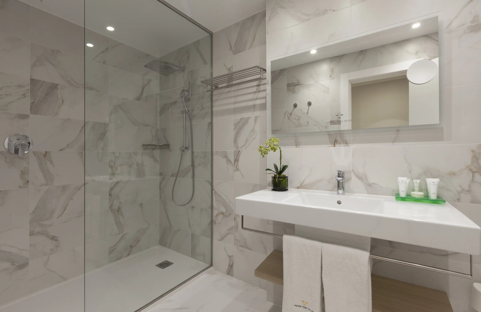 Foto - Hotel Tres Reyes Pamplona