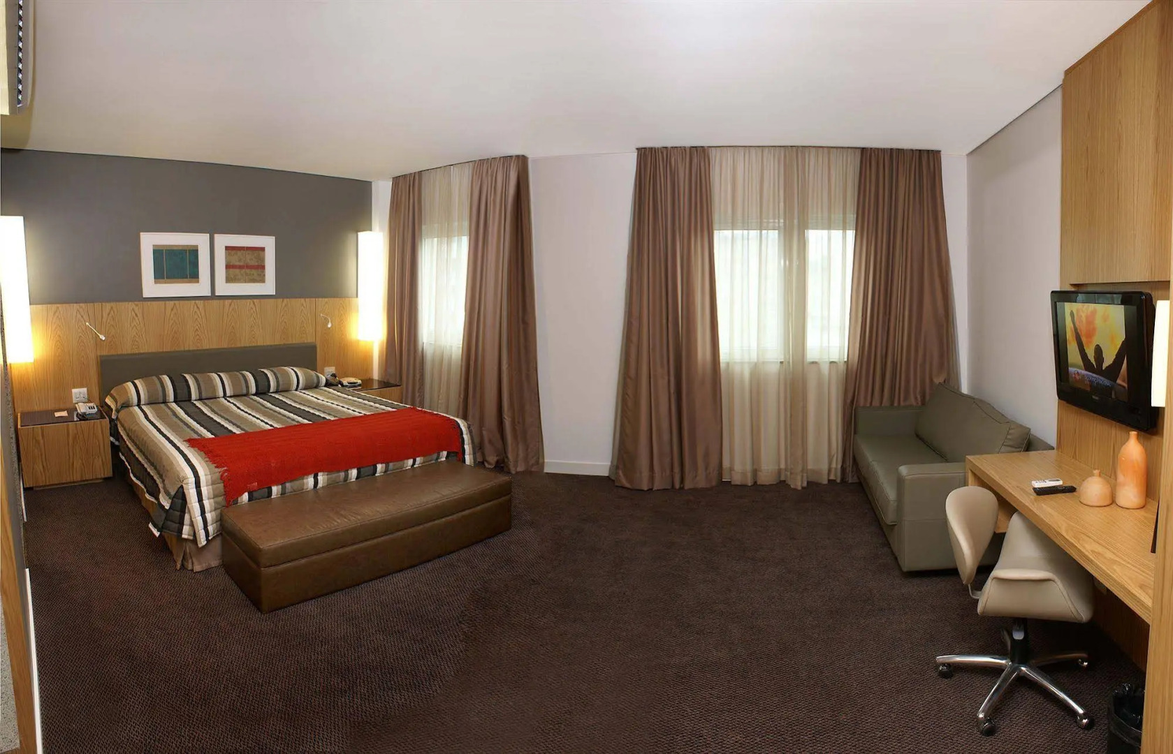 Foto - DELPLAZA Marabá São Paulo