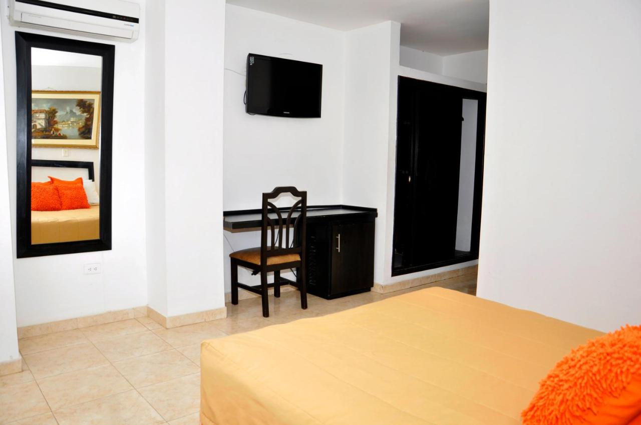 Photo - Hotel Axis Inn by Geh Suites