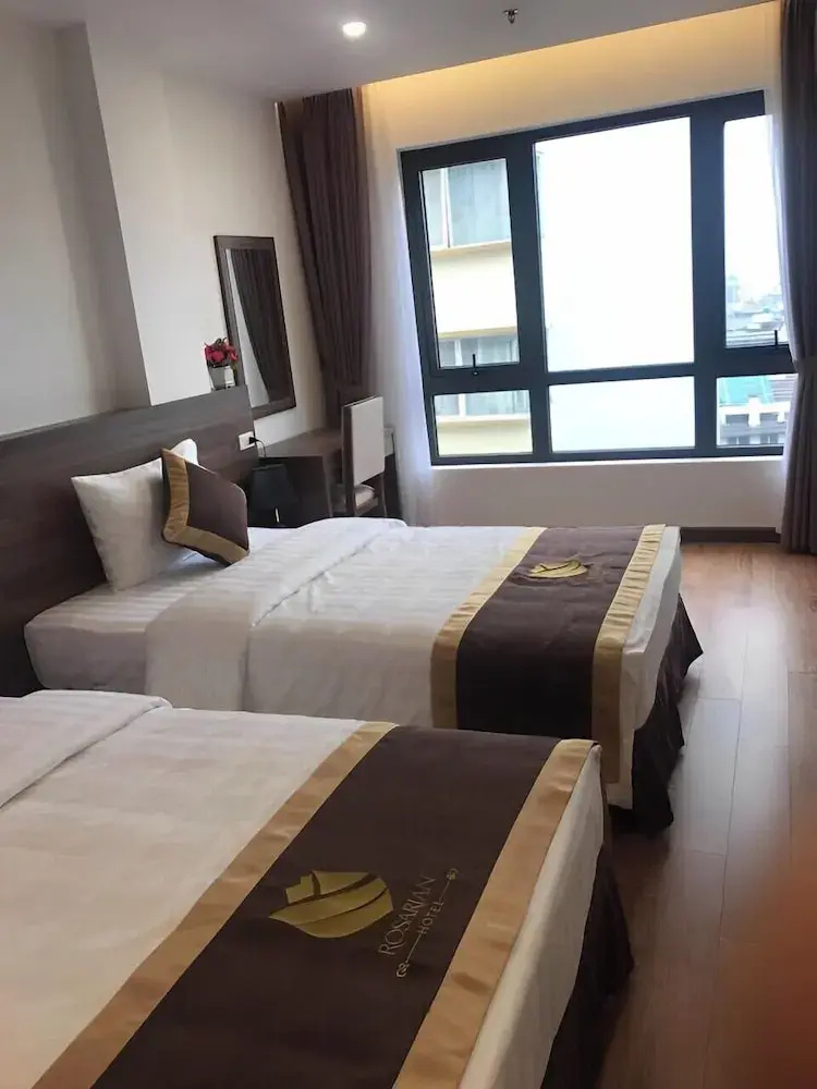 Photo - A89 Rosarian Hotel