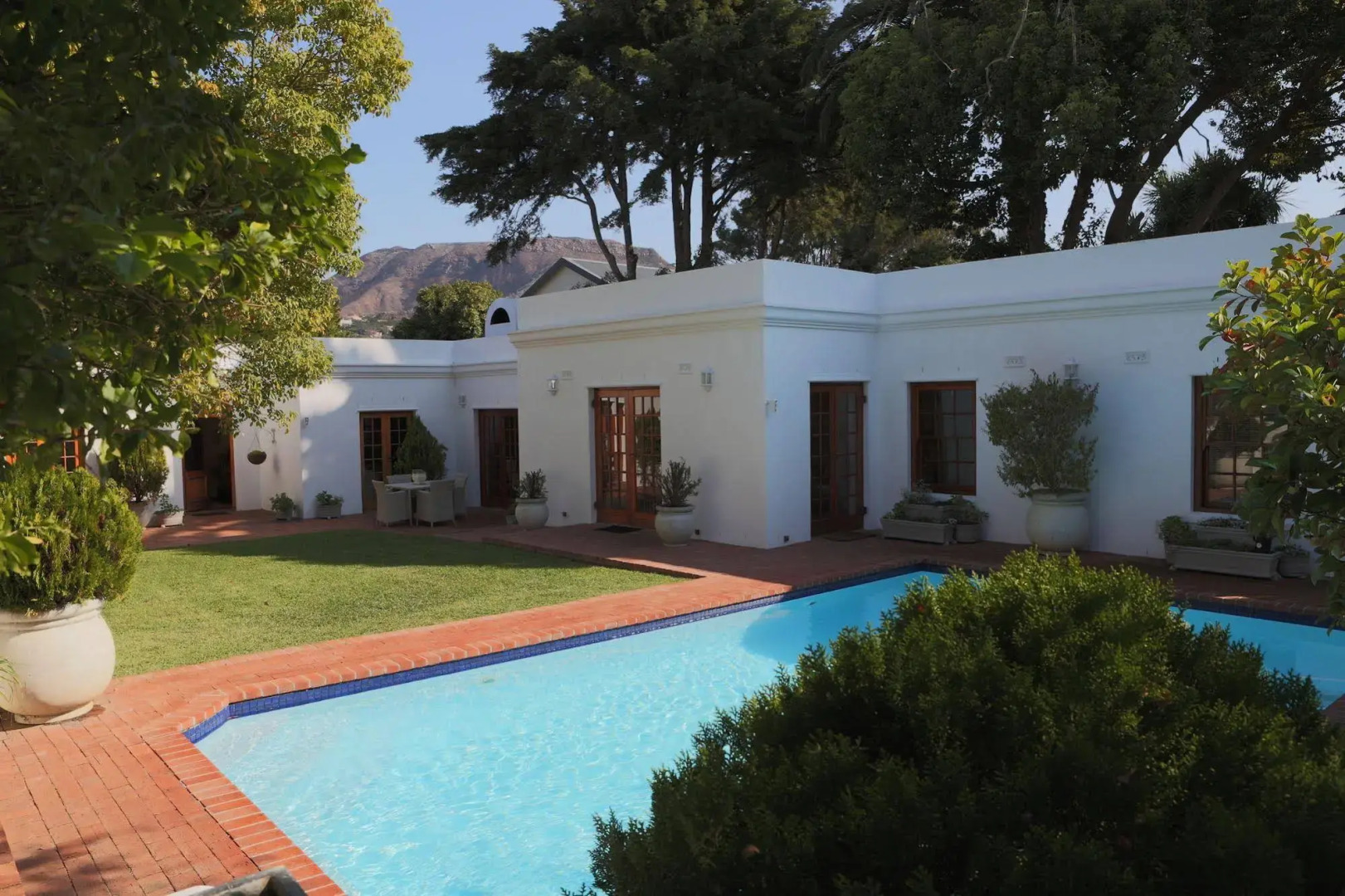 Photo - Constantia Garden Suites