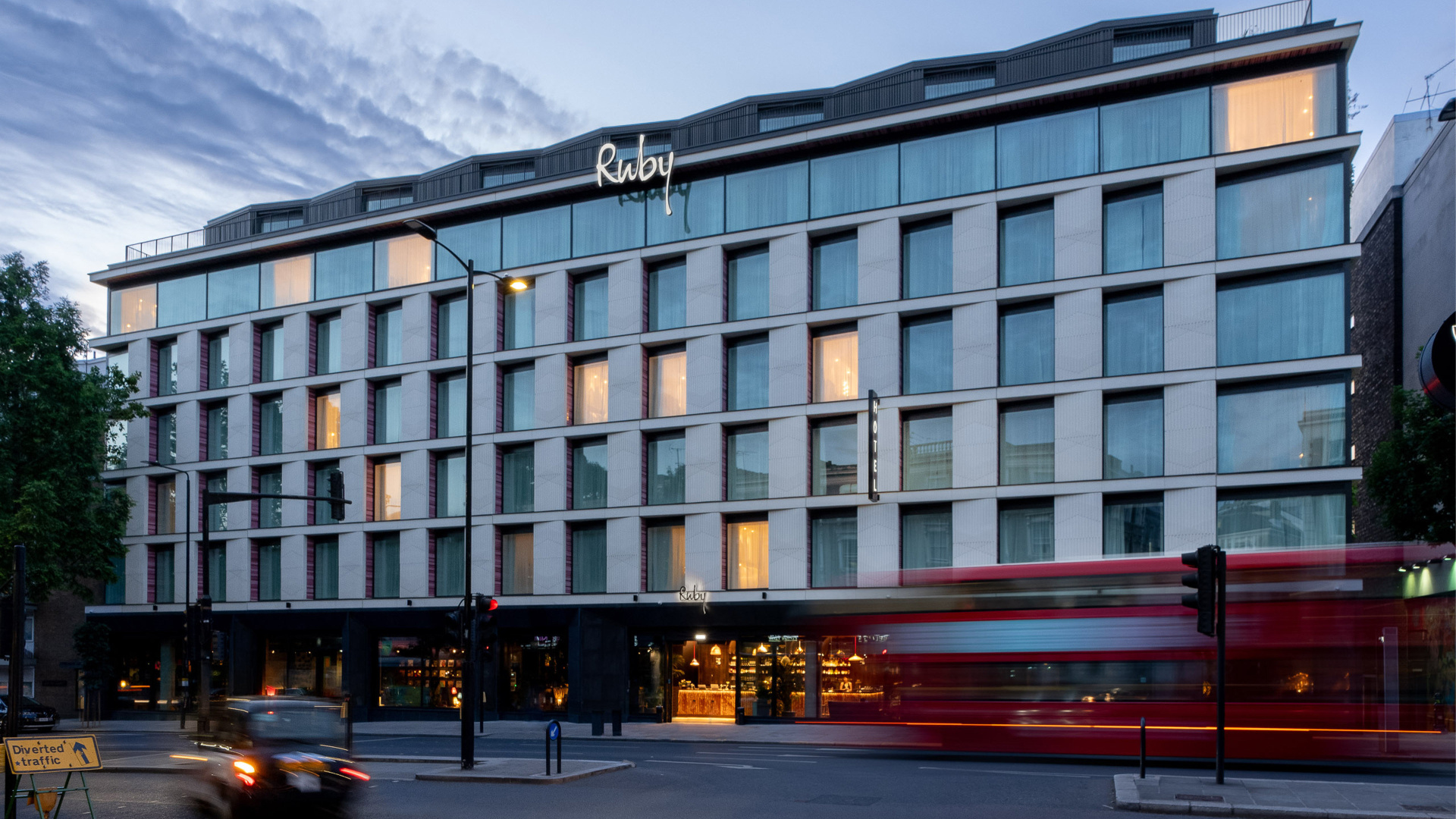 Foto - Ruby Zoe Hotel London by IHG