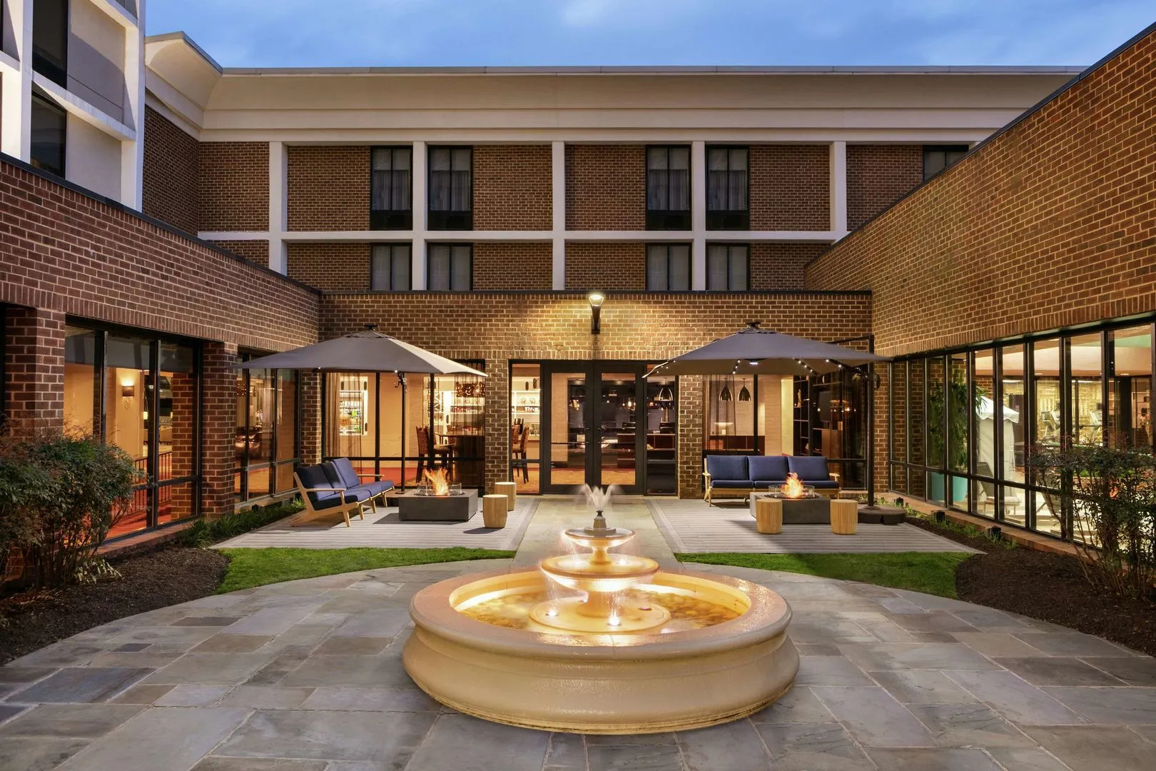 Foto - Doubletree by Hilton McLean Tysons