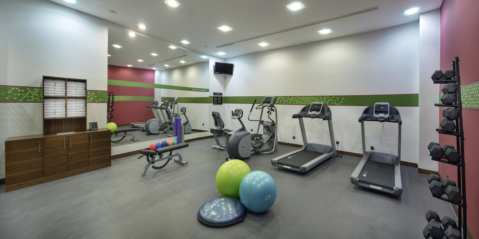 Photo - Hampton by Hilton Istanbul Kayasehir