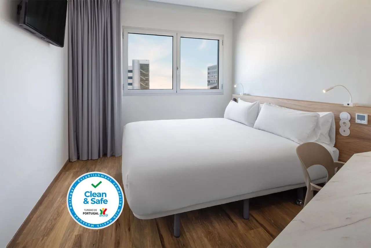 Photo - B&B HOTEL Lisboa Aeroporto