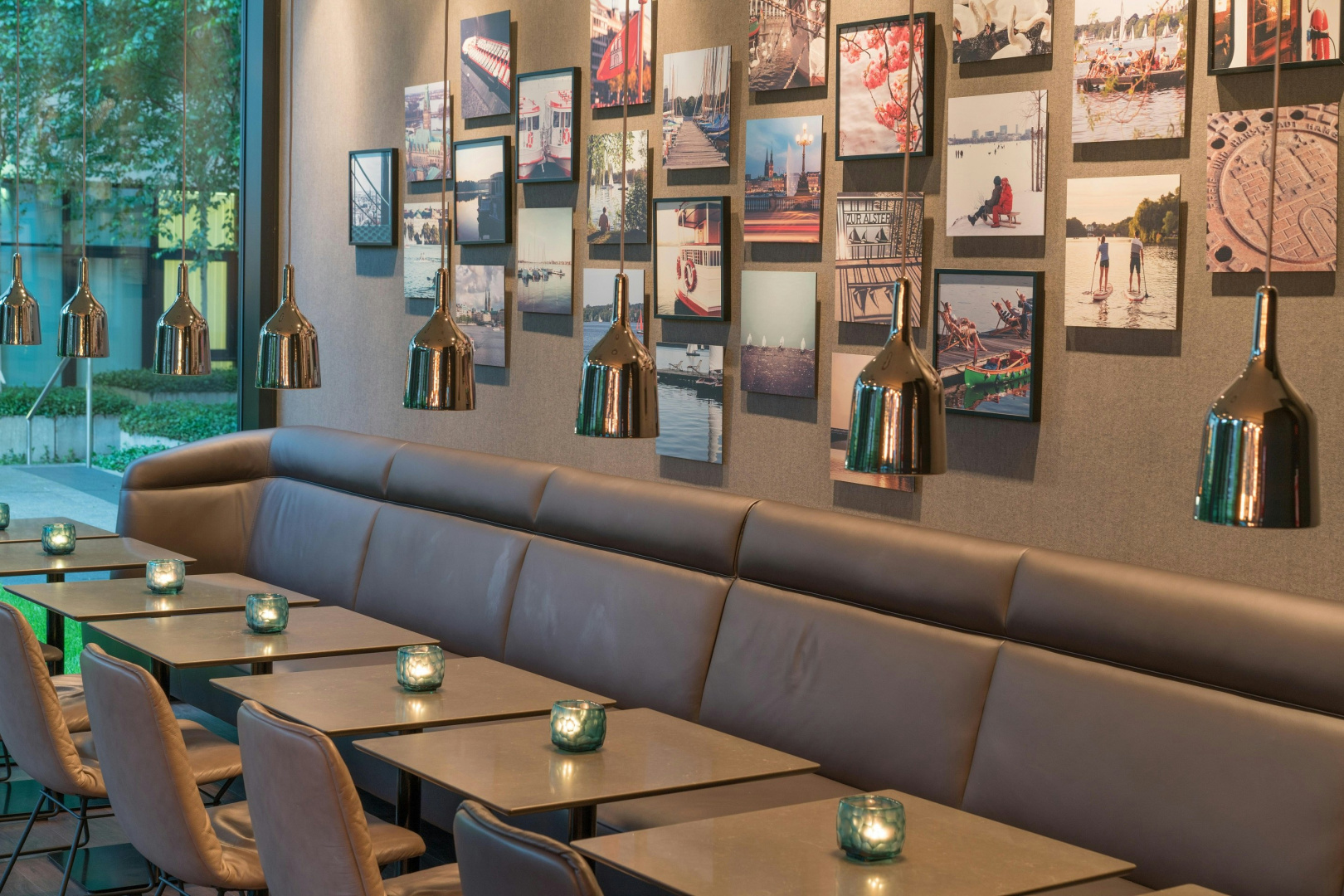 Photo - Motel One Hamburg-Alster