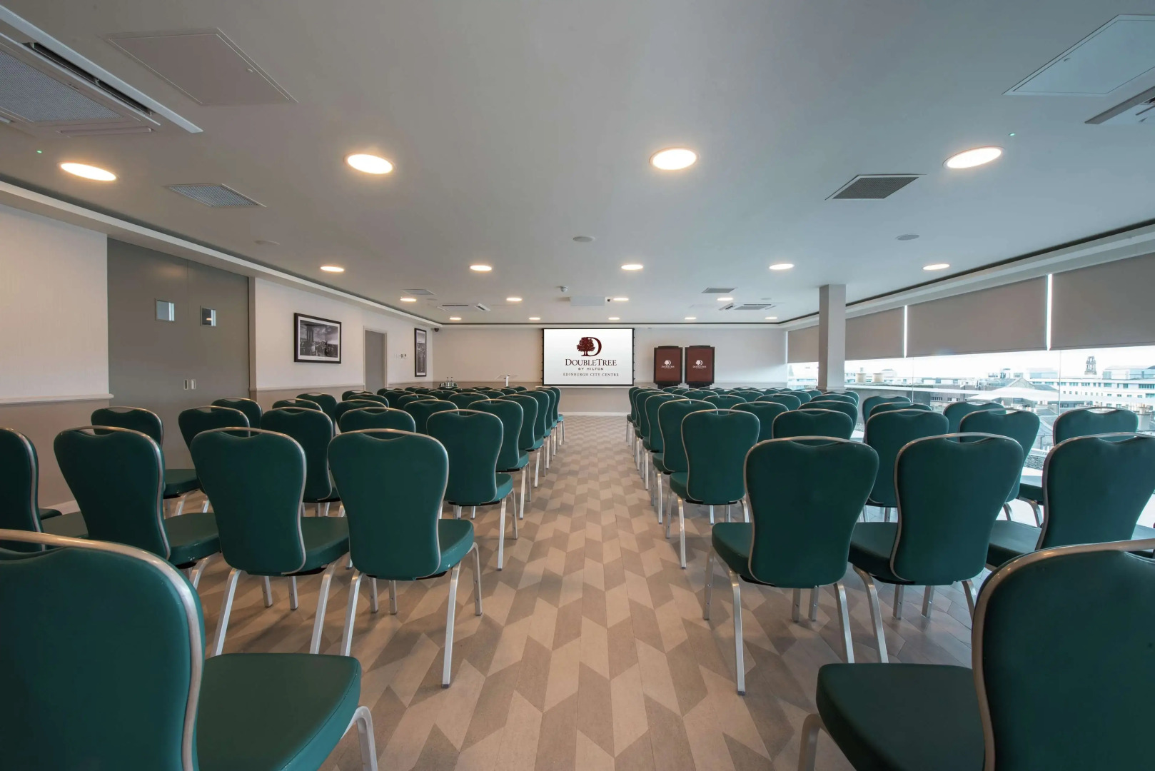 Foto - Doubletree by Hilton Edinburgh City Centre