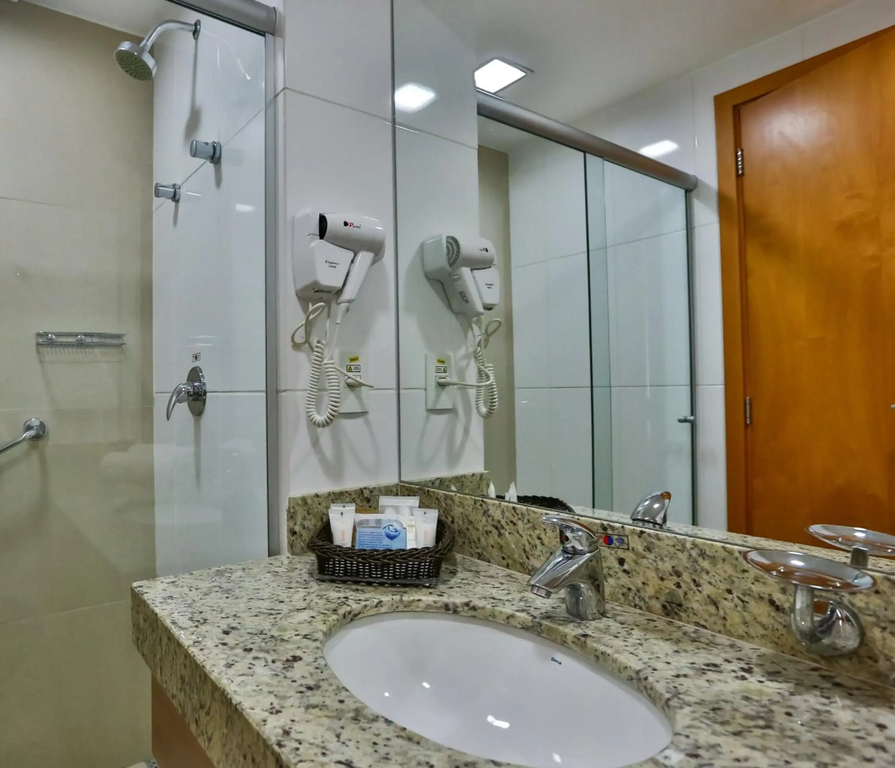 Photo - Quality Hotel & Suites Brasília