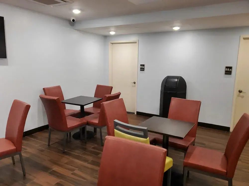 Foto - Red Roof PLUS Brooklyn - 3rd Ave