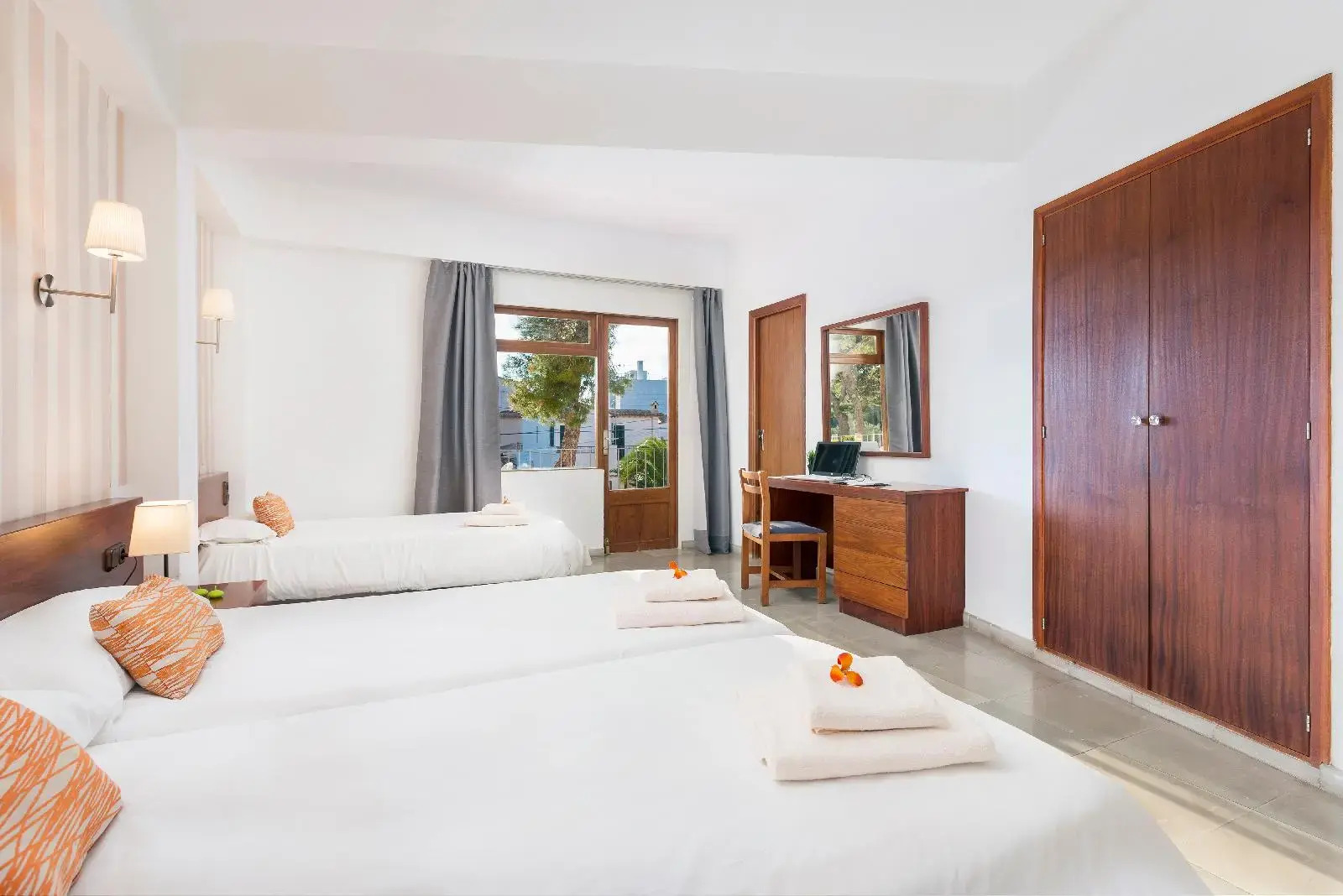 Foto - Hotel Santanyi Port