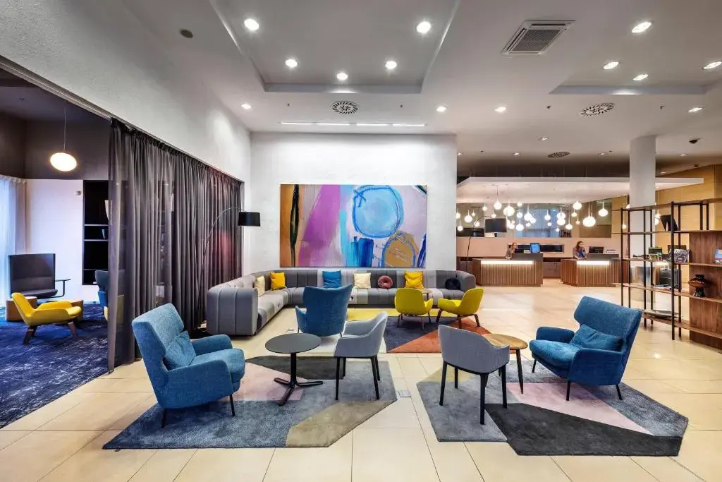 Photo - Courtyard by Marriott Prague Airport