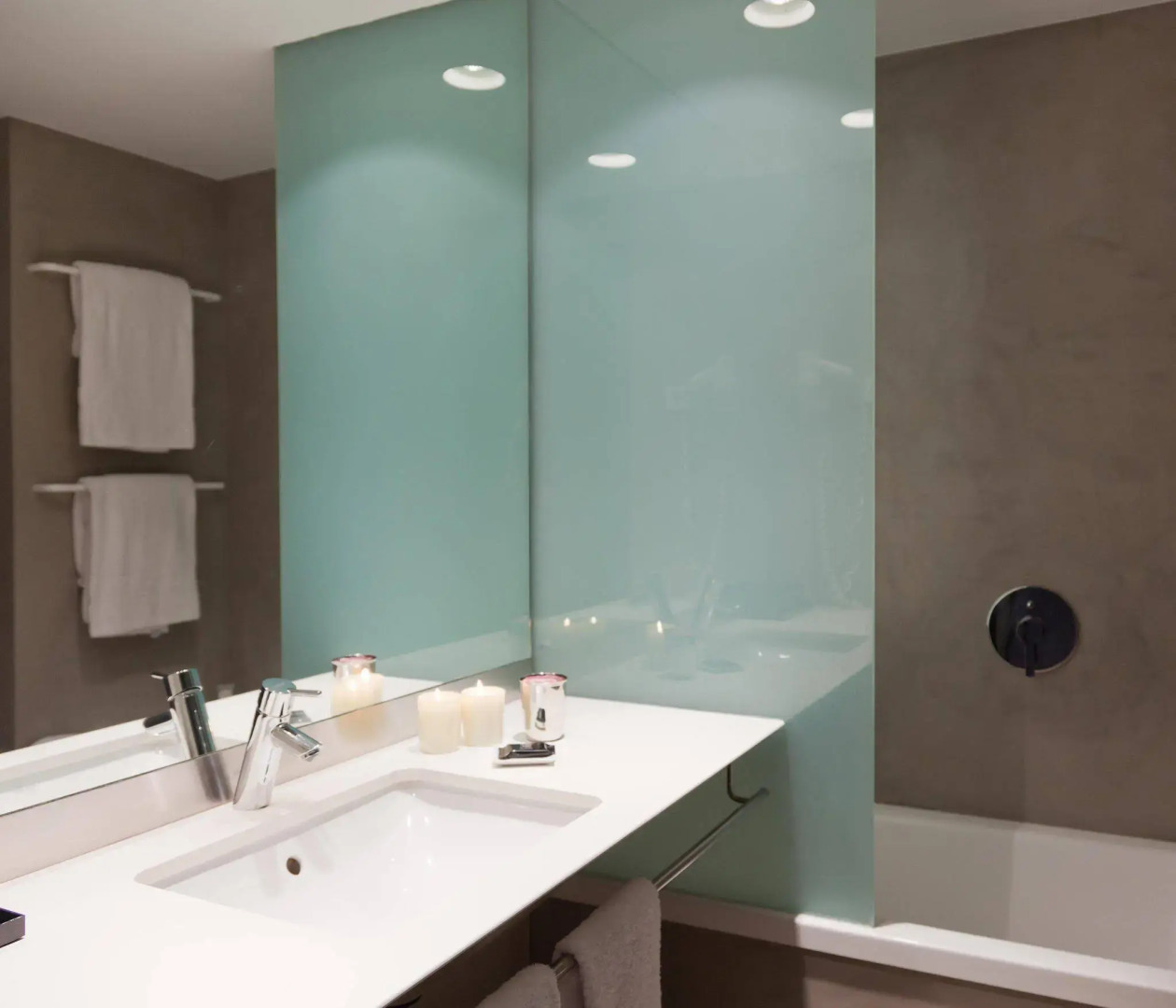 Photo - Alexandra Barcelona Hotel, Curio Collection by Hilton