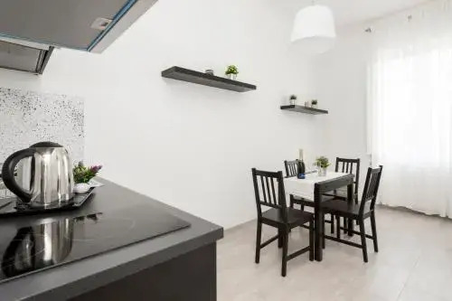 Photo - Black Rooms Colosseo