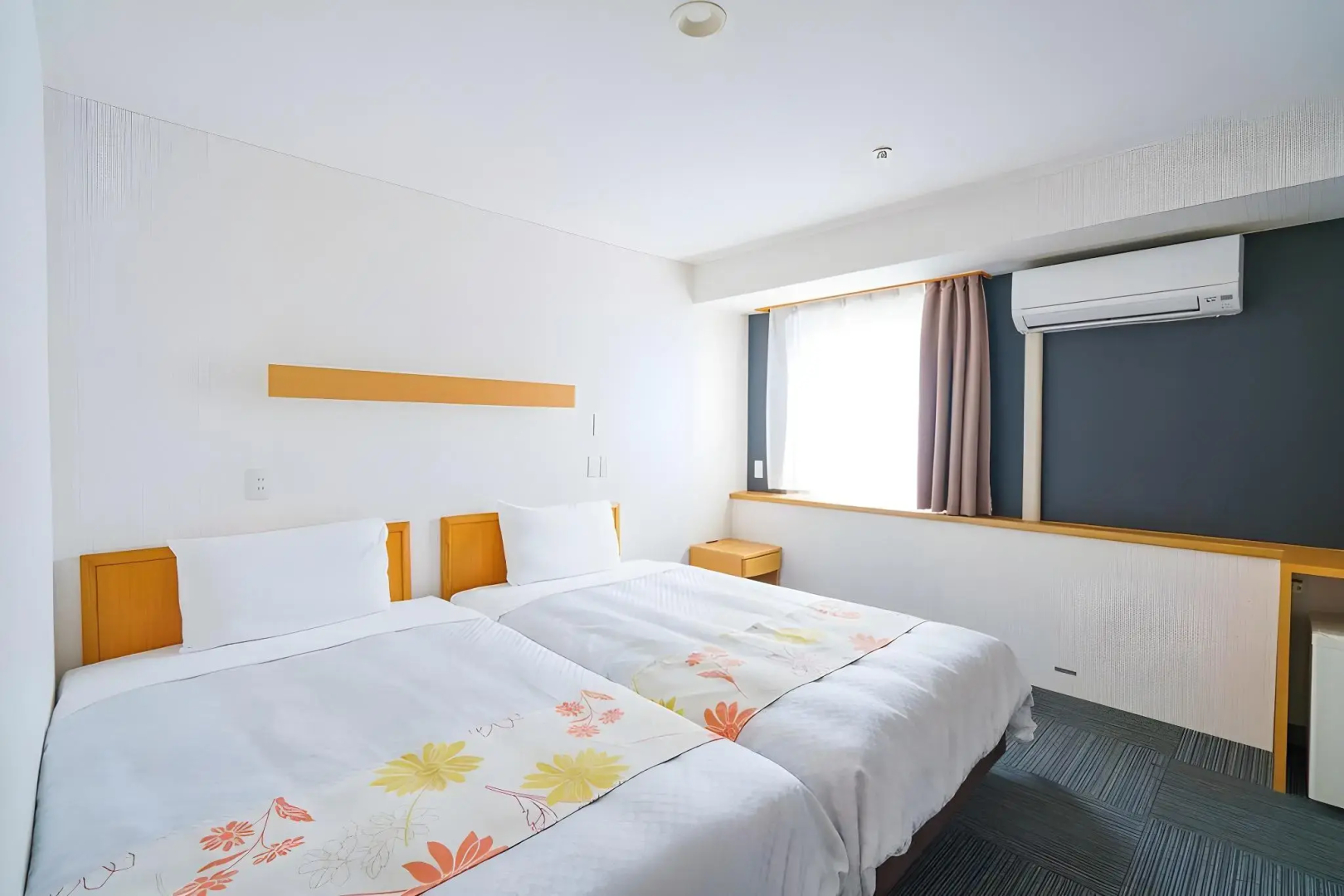 Photo - Hotel Ocean (Kokusai-Dori)