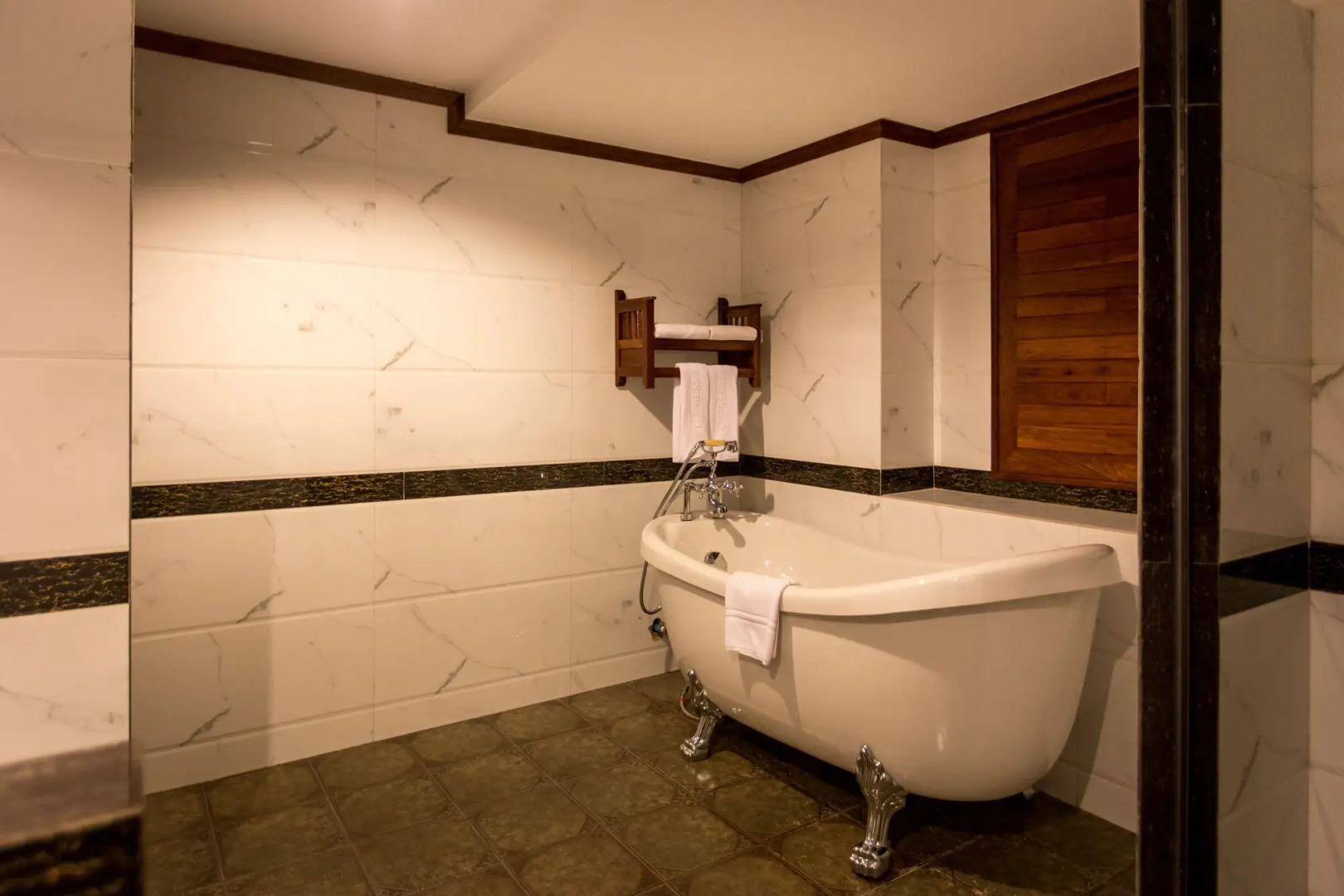Foto - Empress Residence Resort and Spa