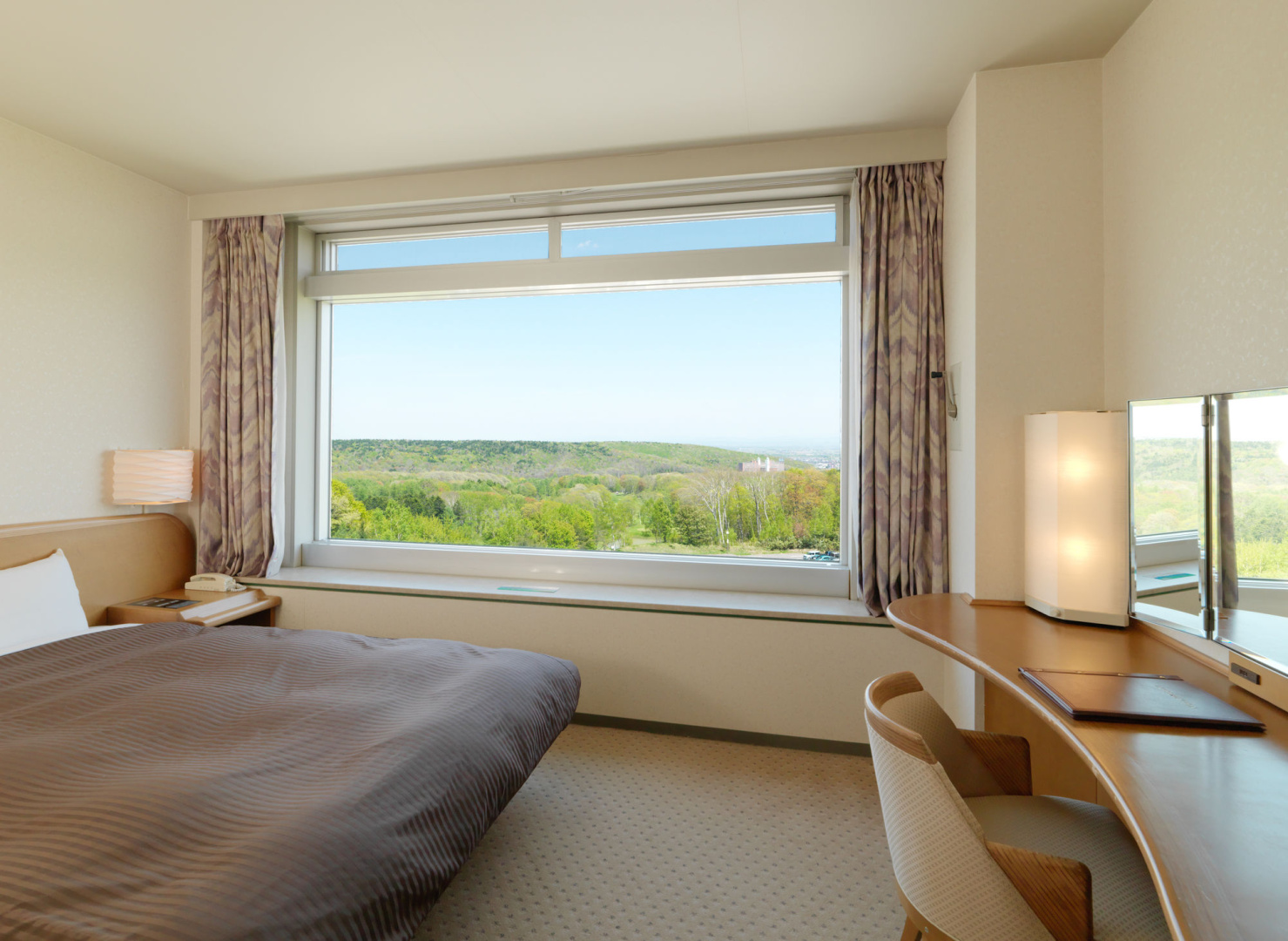 Sapporo Kitahiroshima Classe Hotel