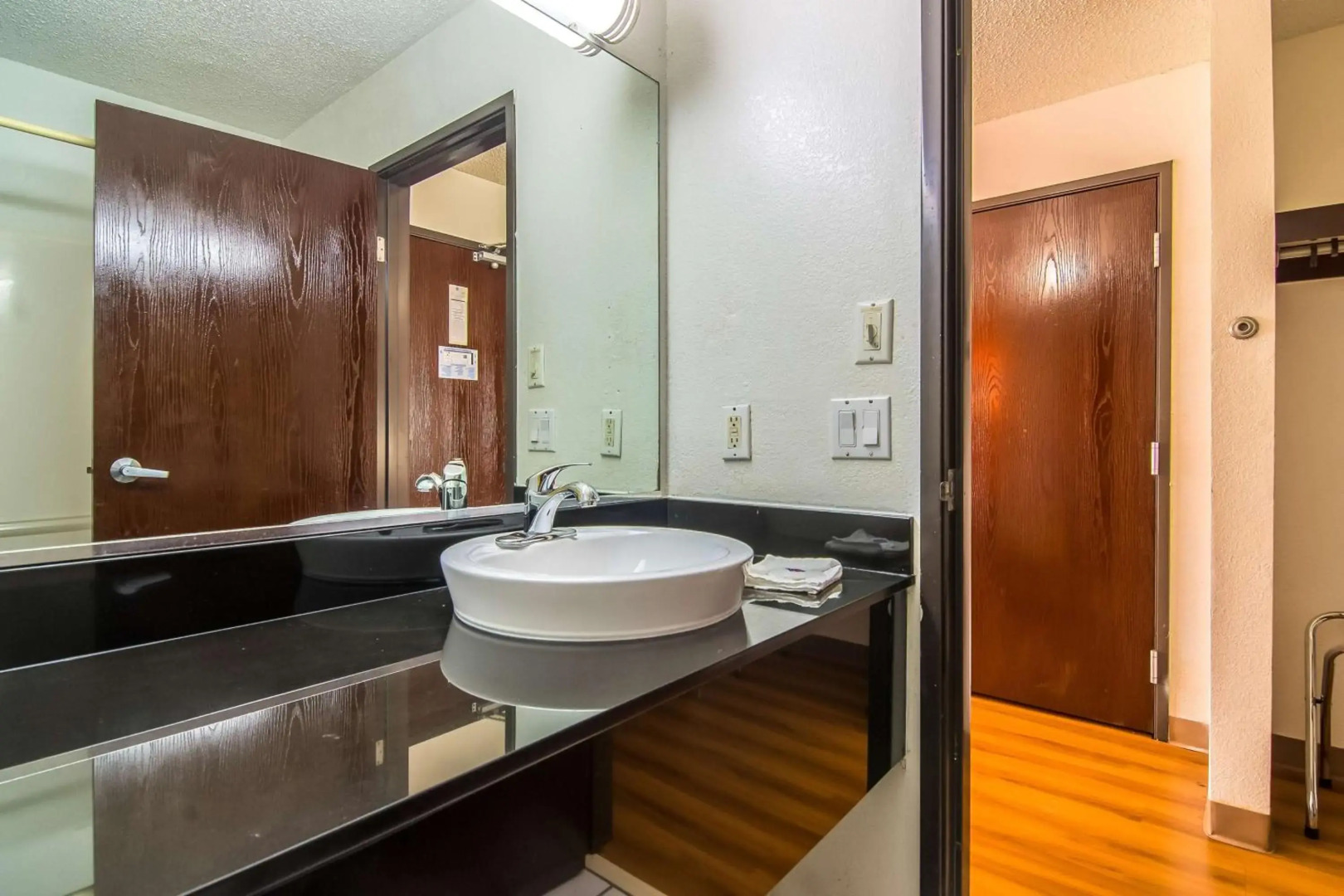 Photo - Motel 6-Dallas, TX - North - Richardson