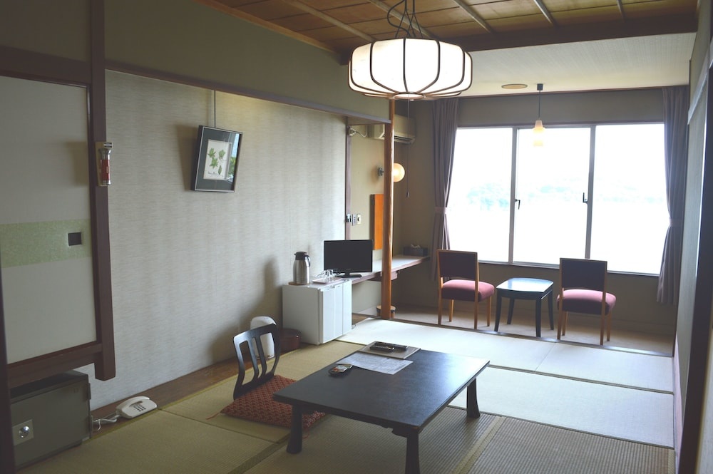 Tenku Hotel Kairo