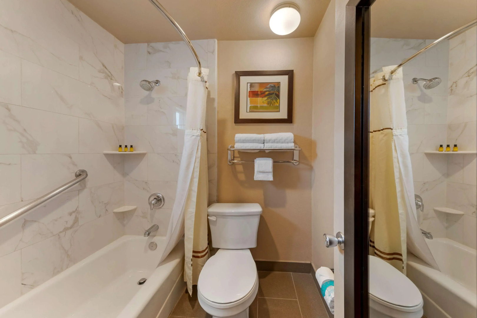 Photo - Best Western Plus Pavilions