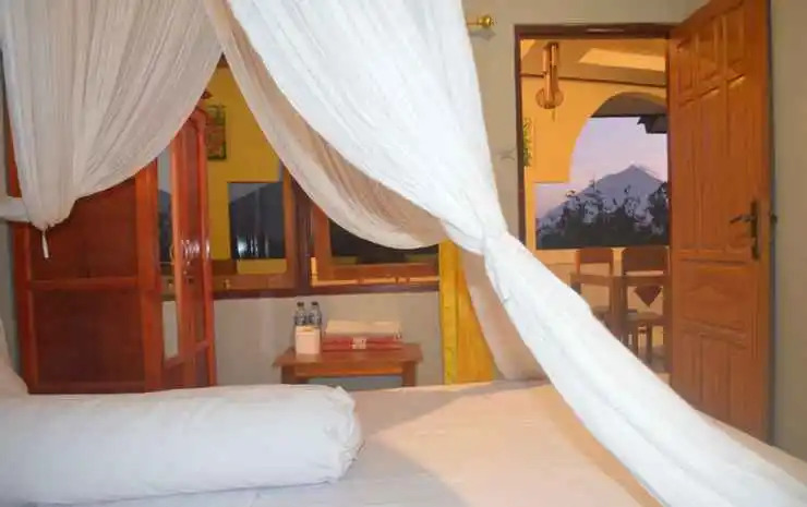 Foto - Silverin Bajawa