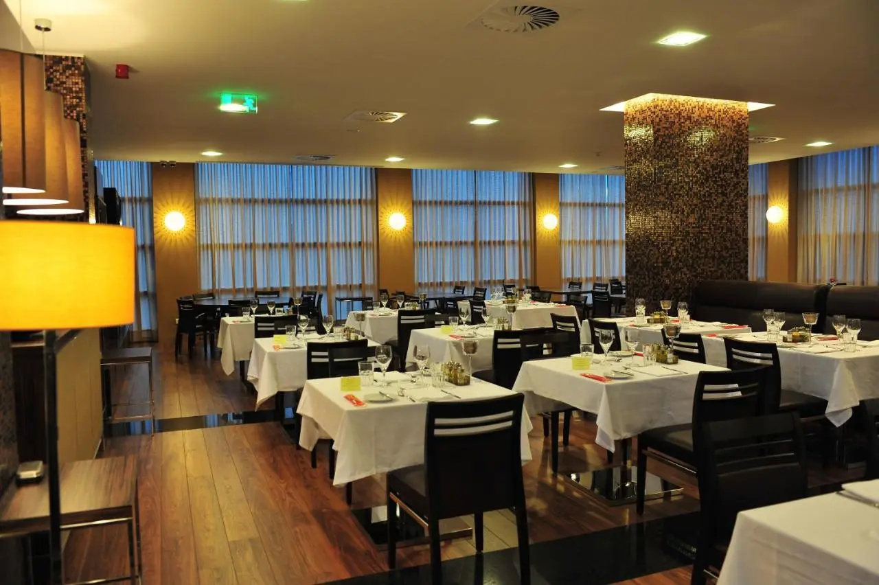 Foto - Axis Porto Business & Spa Hotel