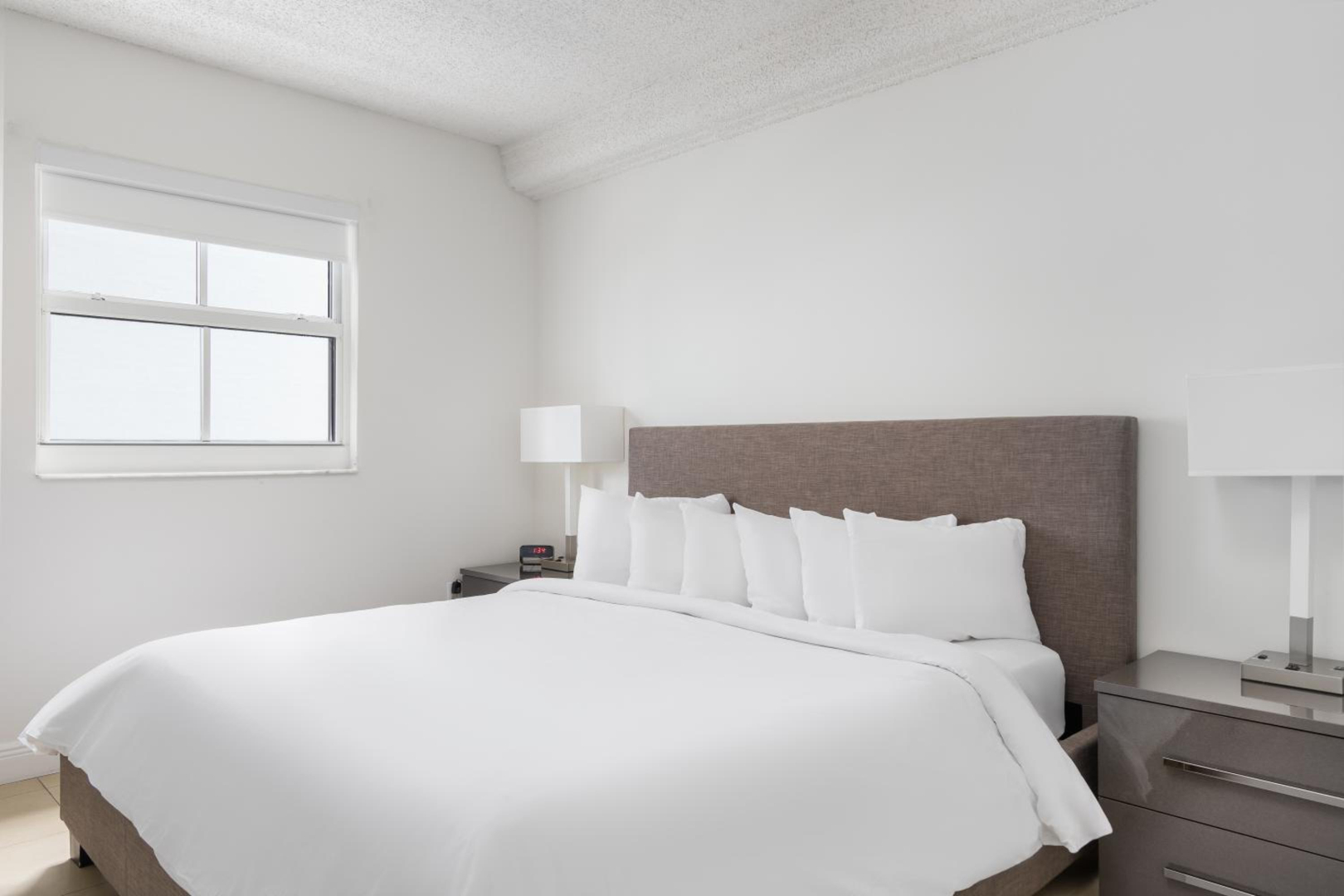 Photo - Fortune House Hotel Suites