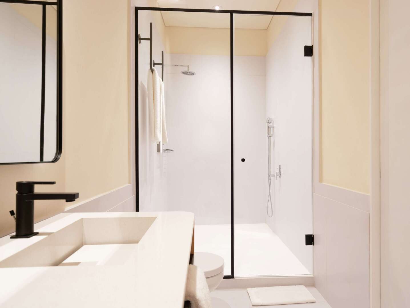 Photo - Umbral, Curio Collection By Hilton