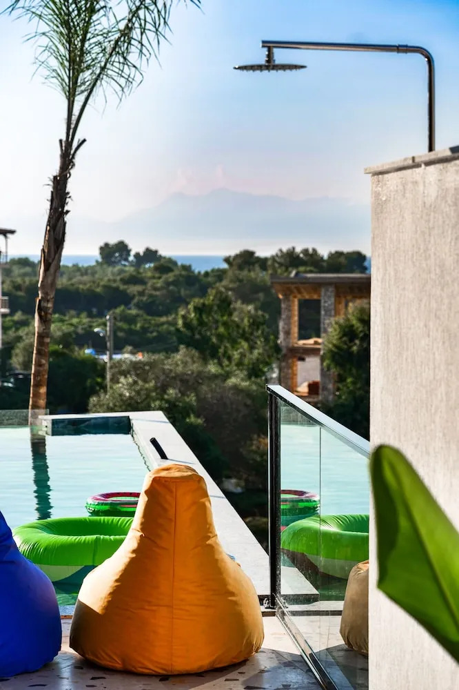 Photo - Sunlight Hotel