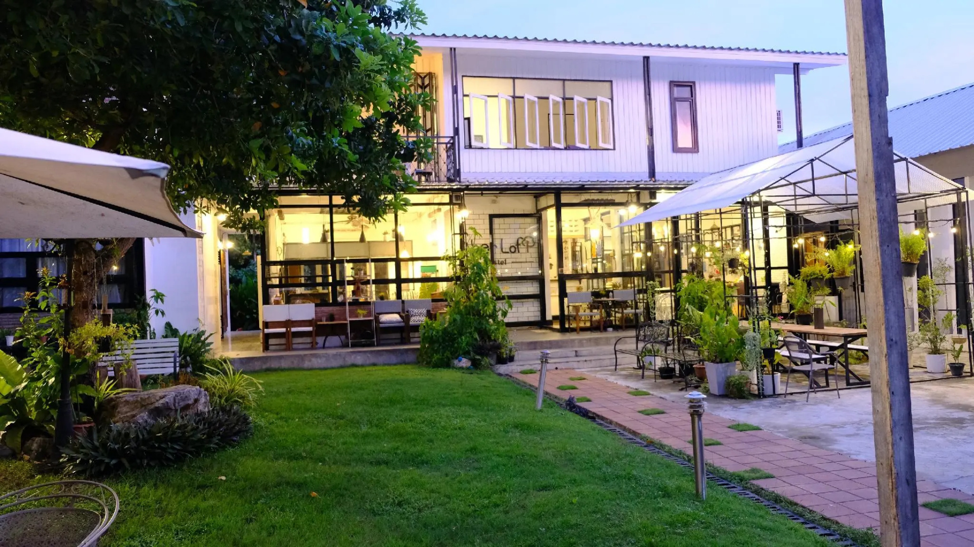 Foto - Sherloft Home & Hostel