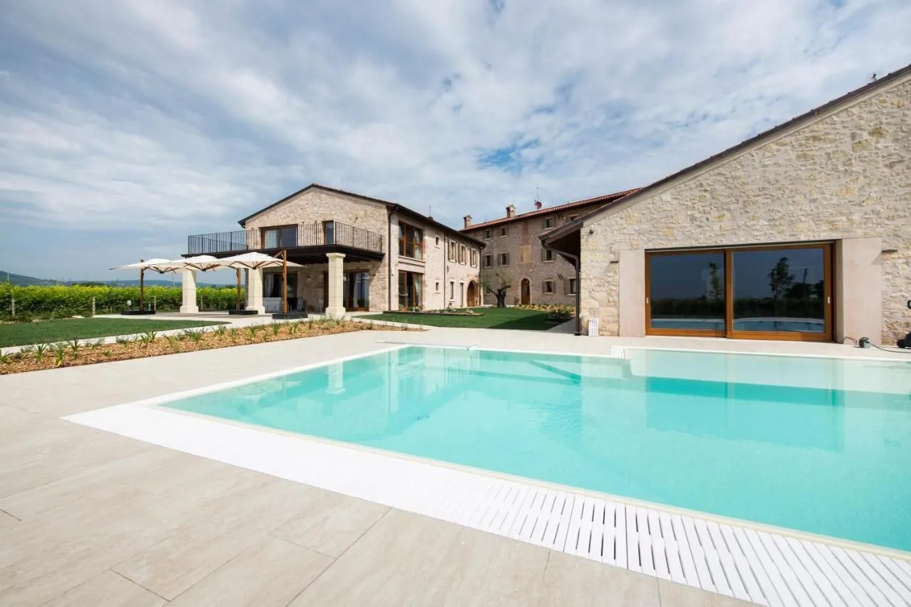 Photo - Magari Estates Hotel