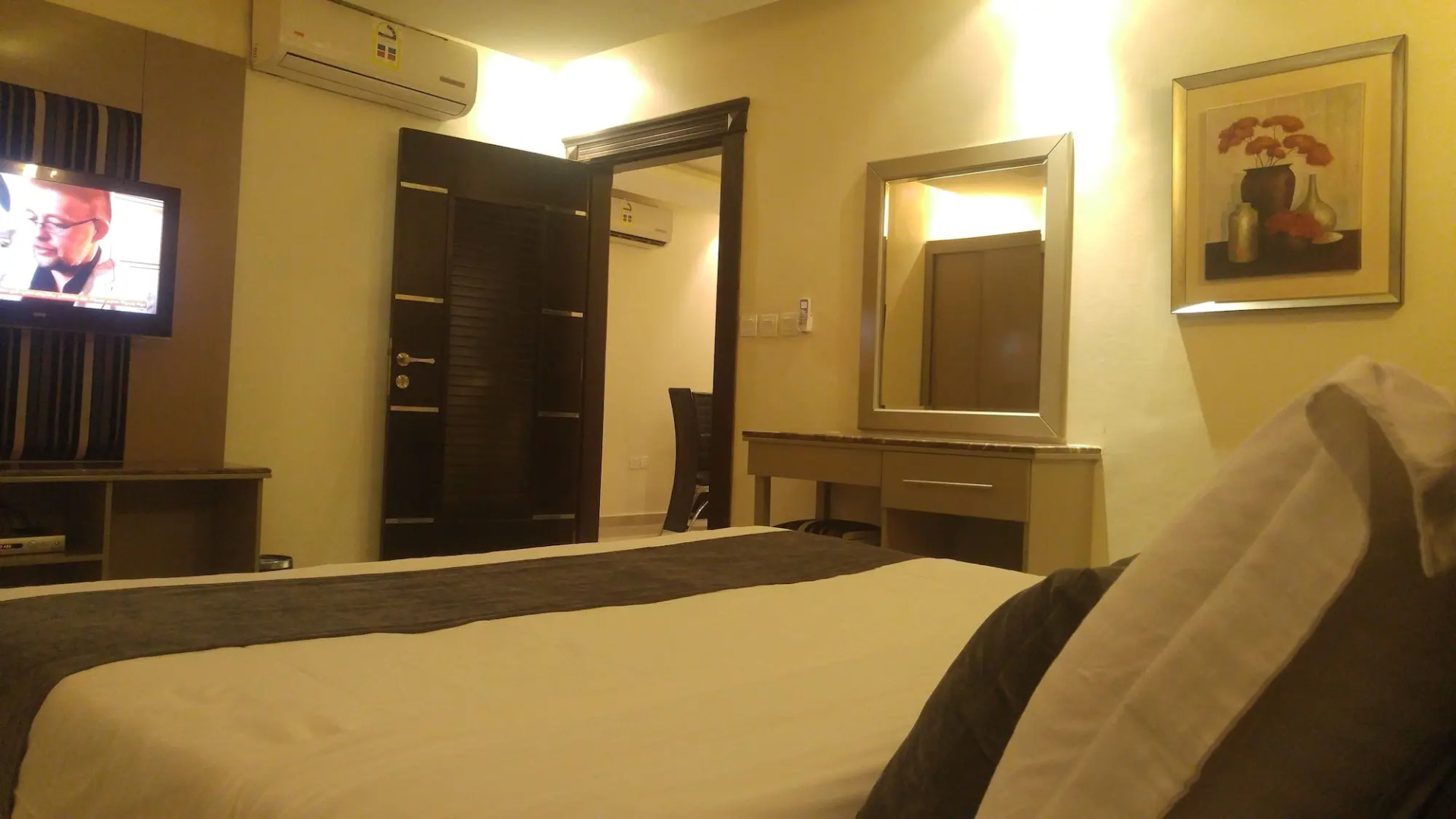 Foto - AL Muahidb Residence Al Takhasossi 5