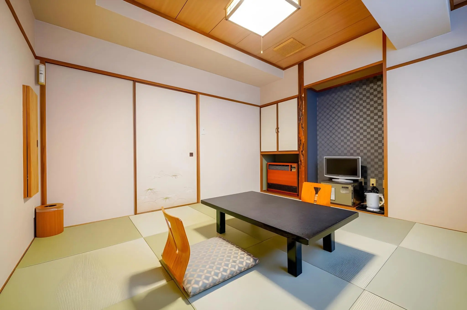 Photo - Wakamiya
