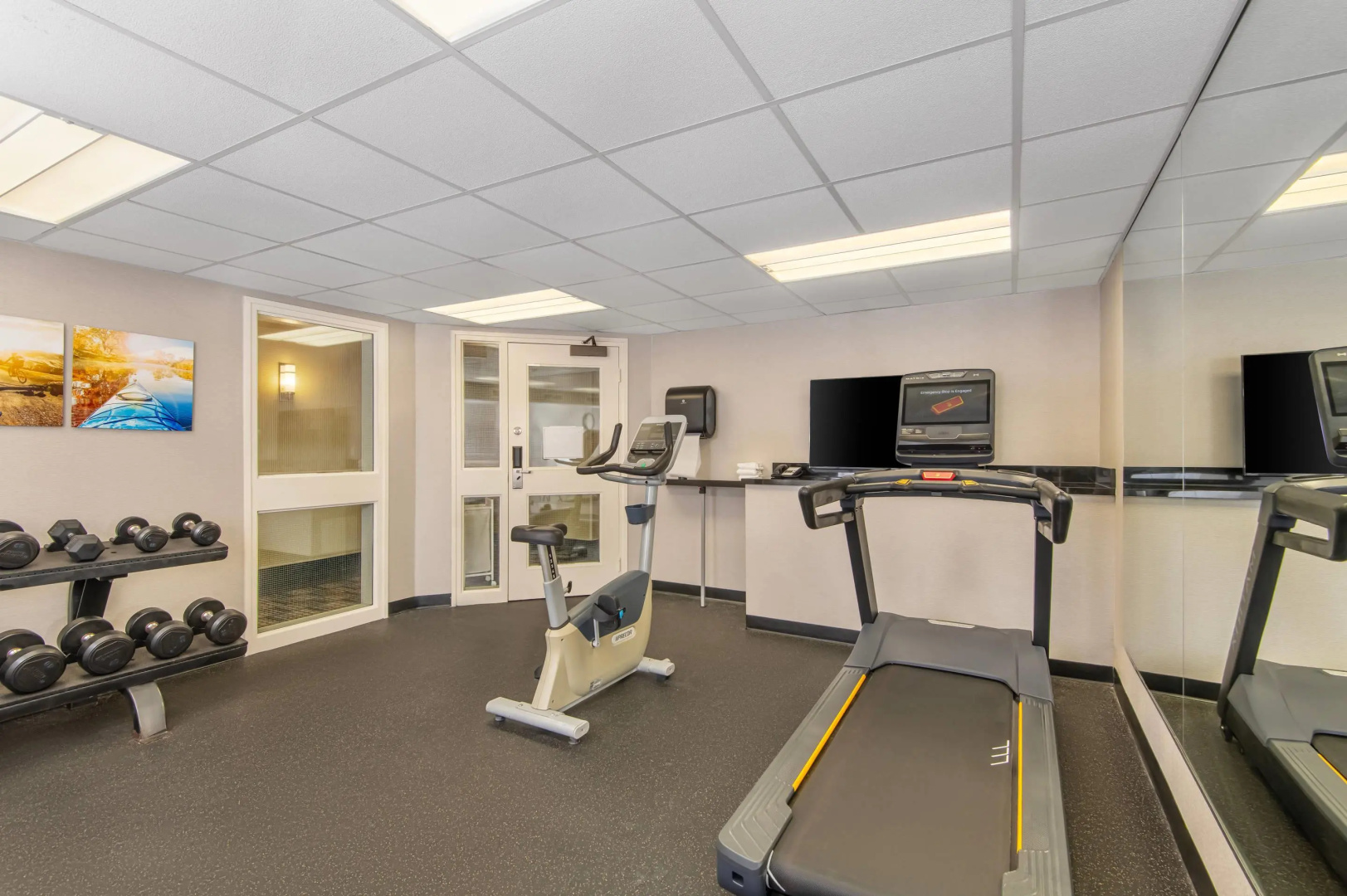 Photo - Comfort Inn Kanata Ottawa West
