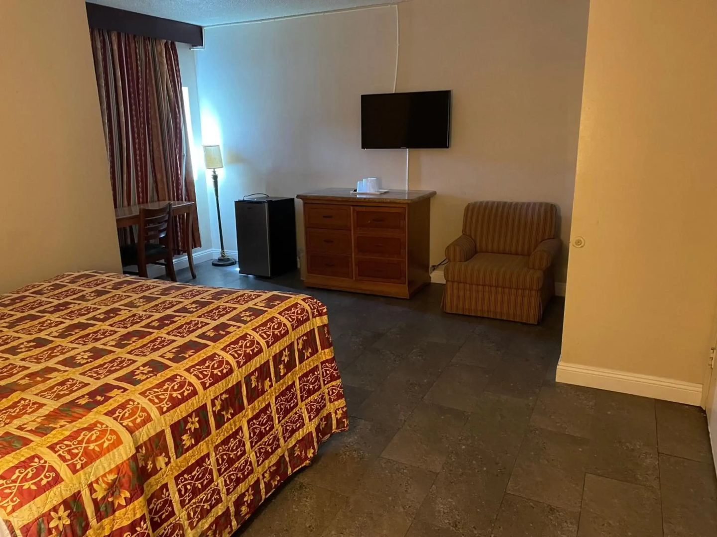 Photo - Grand Inn