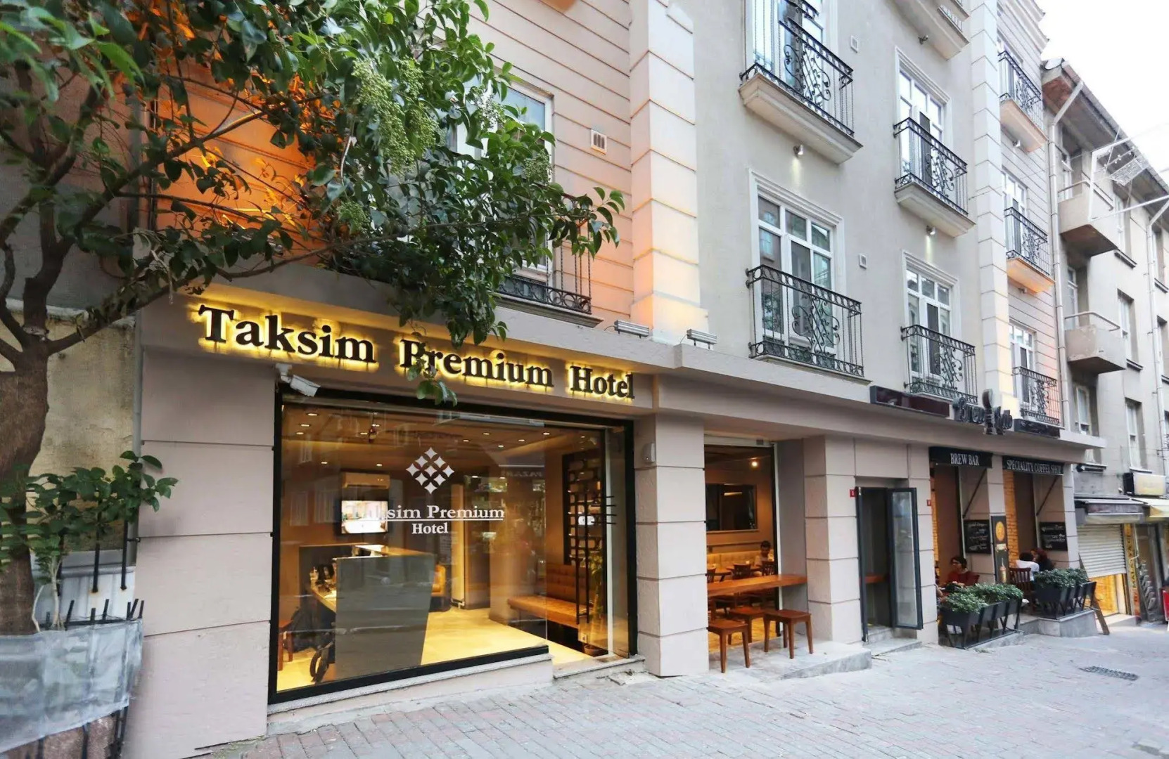 Photo - Taksim Premium Hotel