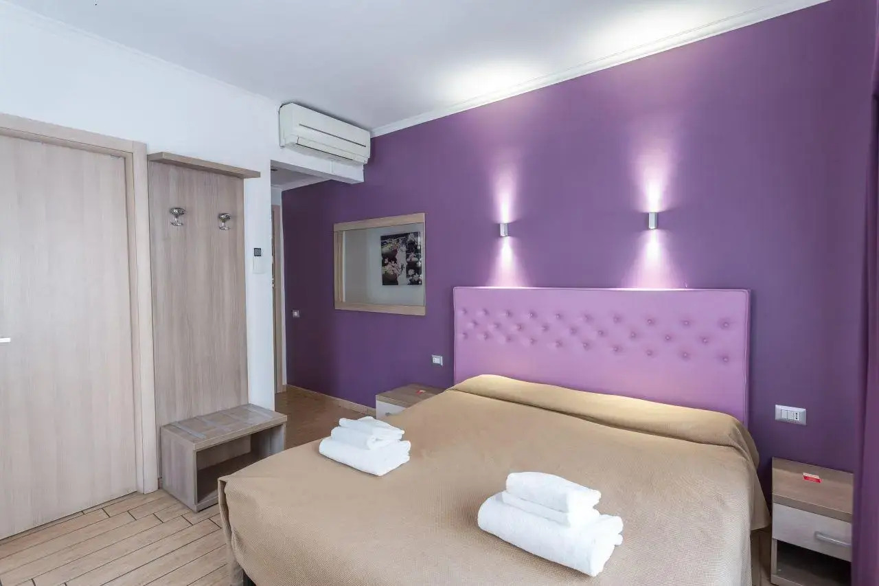 Foto - HOTIDAY Room Collection - Roma Barberini