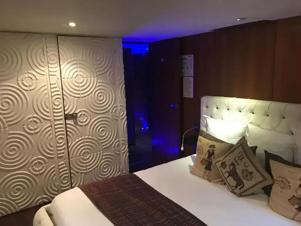 Foto - VIP Paris Yacht Hôtel & Spa