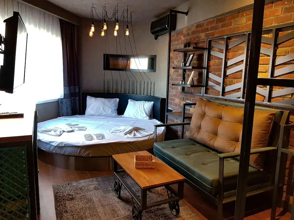Photo - Mansion Gorki