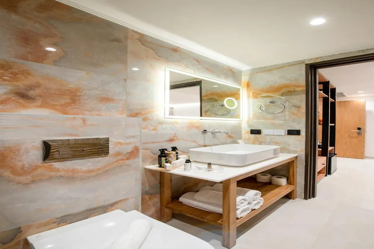 Photo - The Wine Hotel