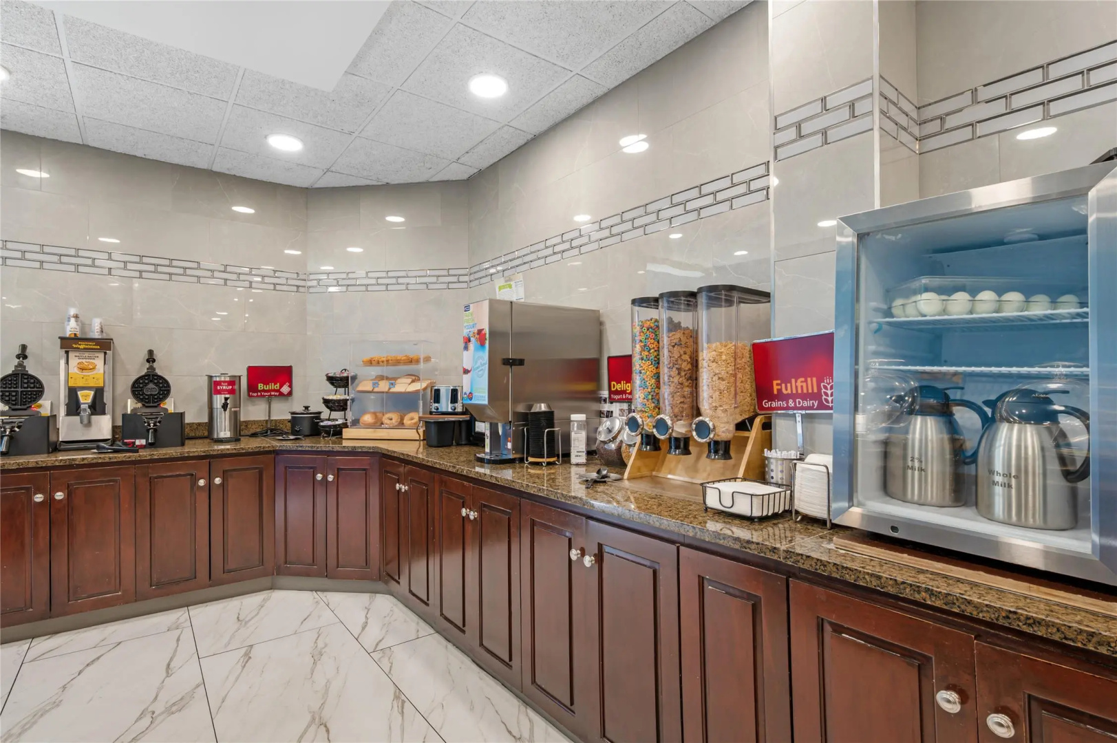 Photo - Best Western Plus Indianapolis North At Pyramids