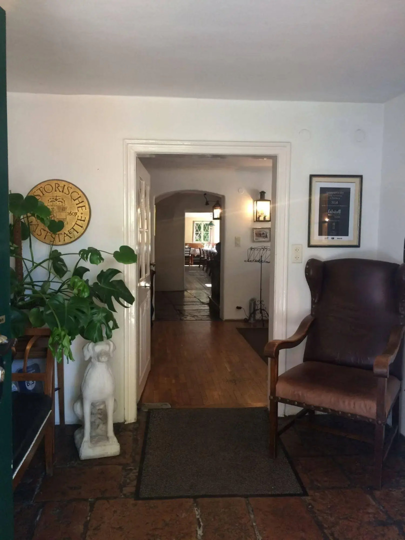 Photo - Der Schlosswirt zu Anif - Biedermeierhotel und Restaurant