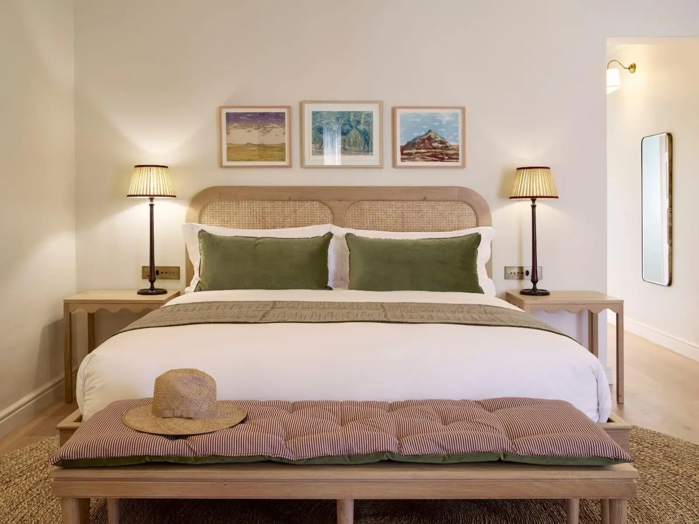 Photo - The Spier Hotel